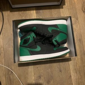 Jordan 1 high pine green